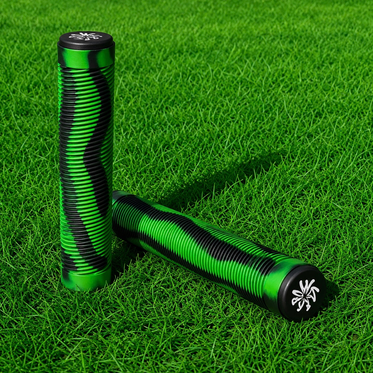 Black & Green Grips