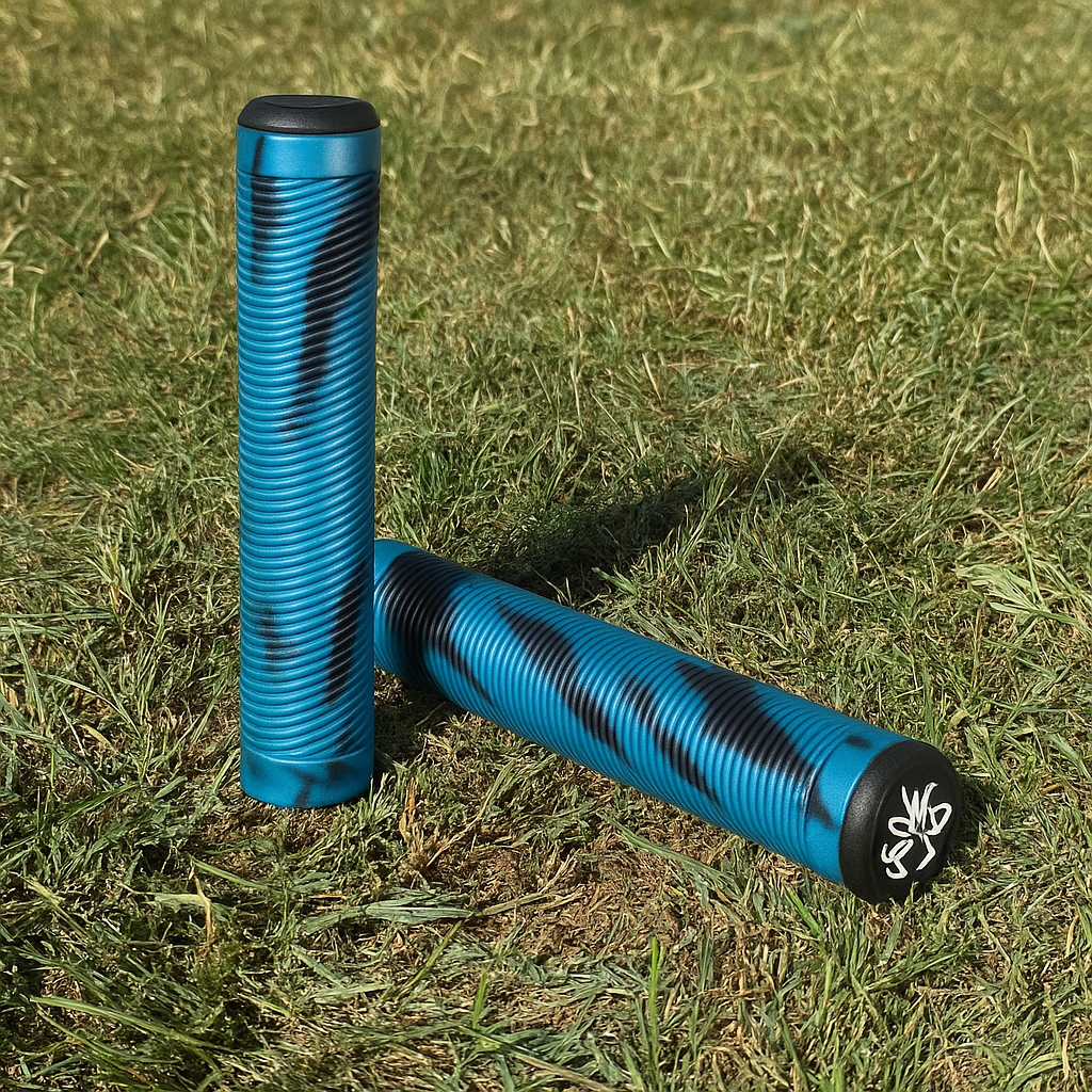 Black & Blue Grips